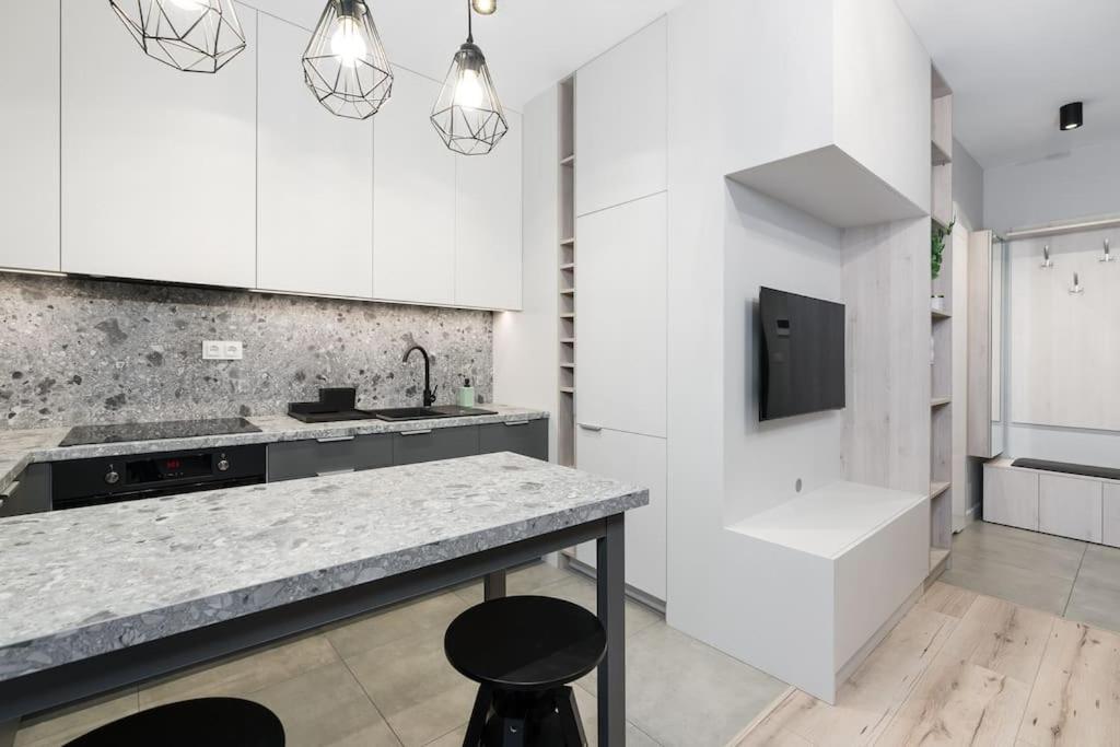 Nowoczesne Studio Przy Warcie Apartamento Poznań Exterior foto