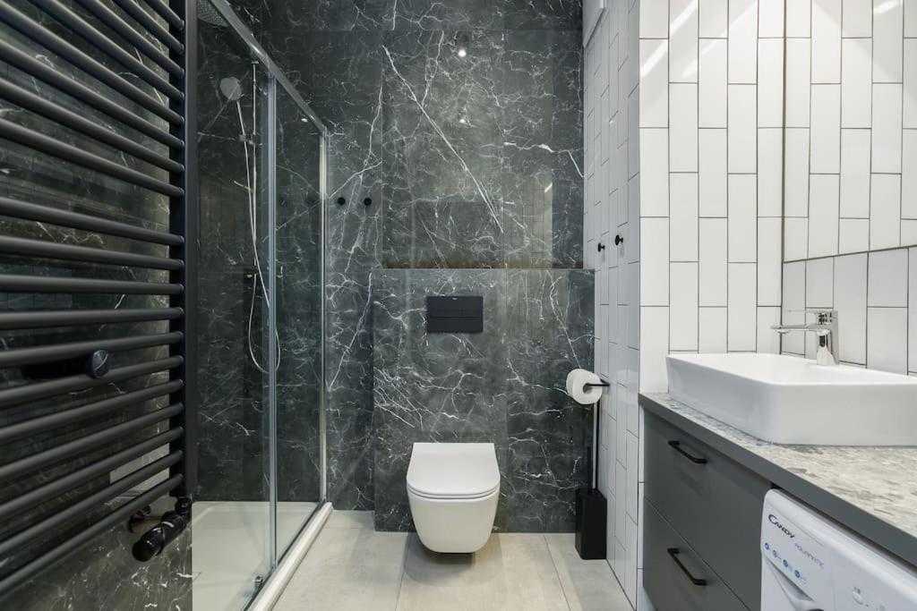 Nowoczesne Studio Przy Warcie Apartamento Poznań Exterior foto