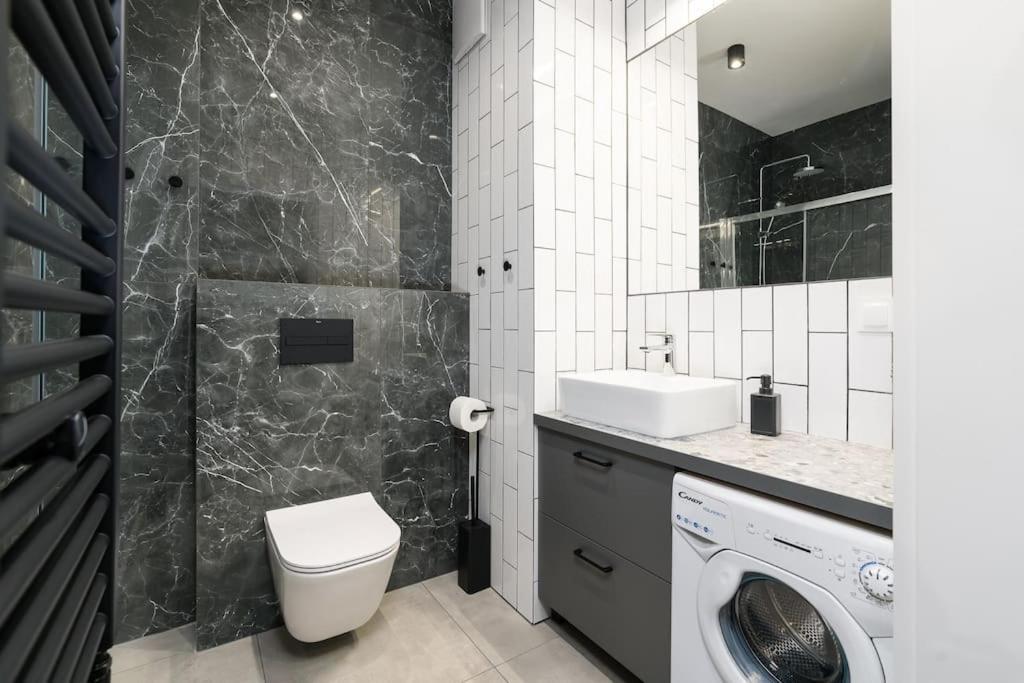 Nowoczesne Studio Przy Warcie Apartamento Poznań Exterior foto